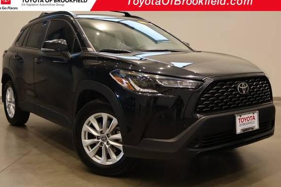 TOYOTA COROLLA CROSS 2022 7MUCAABG8NV034143 image